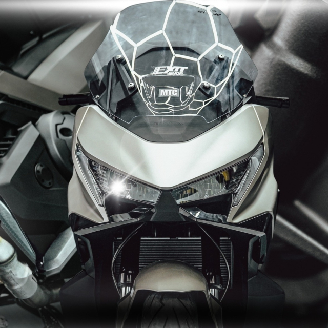 Honda Forza 750 2025 duoc nang cap het bai lam AE me Maxi Scooter dung ngoi khong yen - 4