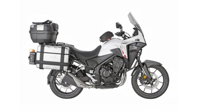 Honda NX500 2025 chiec Adventure tam trung san sang chien moi cung duong cung GIVI