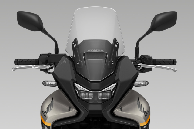 Honda XL750 Transalp 2025 so huu mau moi cuc chat trang bi cuc chien