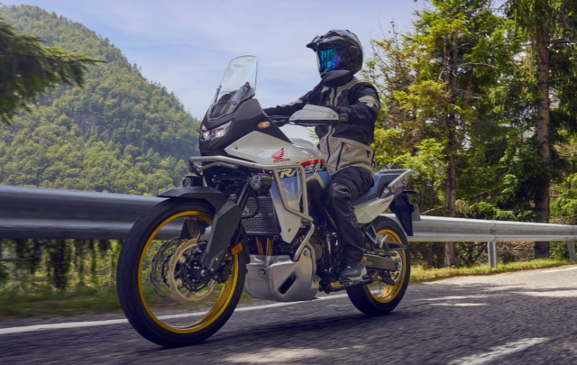 Honda XL750 Transalp 2025 so huu mau moi cuc chat trang bi cuc chien - 5