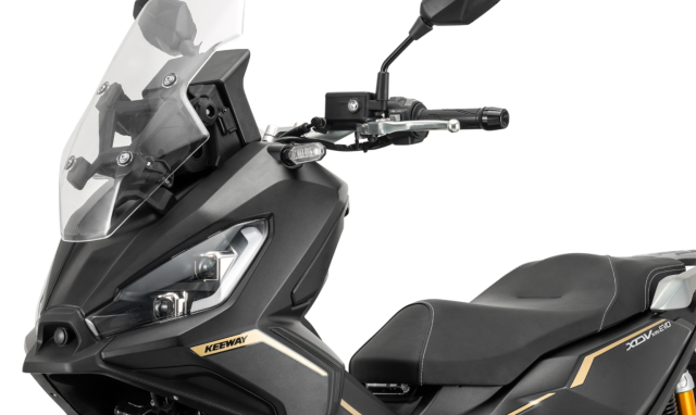 Keeway XDV125 EVO PRO 2025 mau xe tay ga danh cho anh em me phuot ngai con