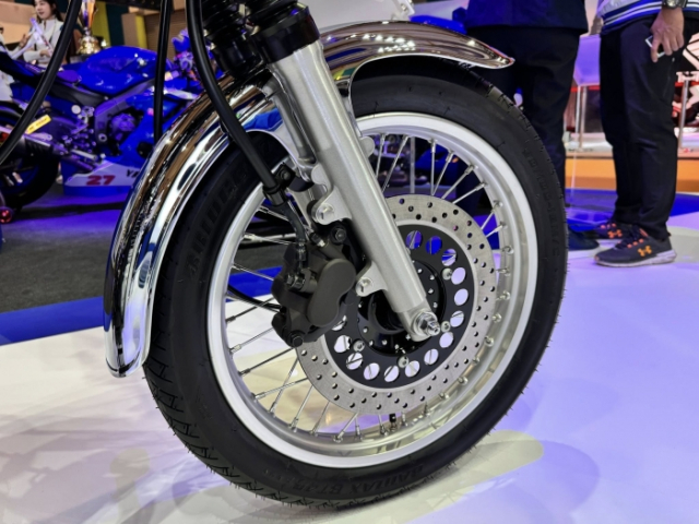 Kham pha chiec mo to co dien Yamaha SR400 Final Edition vua ra mat gia chi 1275 trieu dong - 9