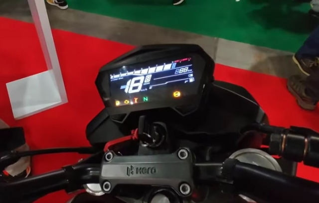 Kham pha Hunk 160R 4V Chien binh moi khuay dao phan khuc xe con tay 160cc - 5