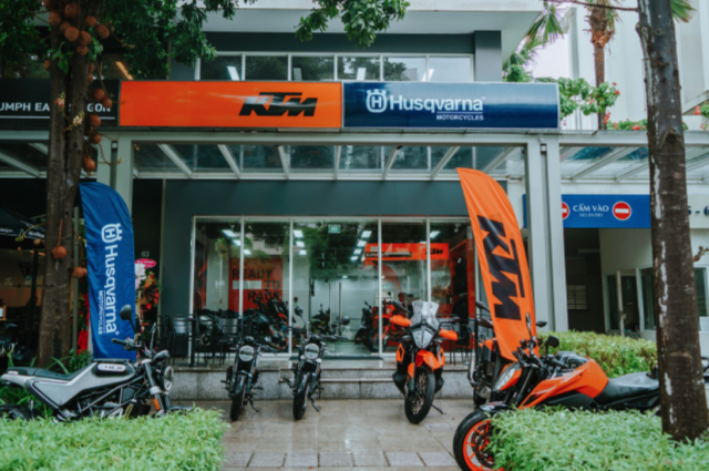 KTM va Husqvarna bat ngo rut khoi thi truong Viet Nam tu ngay 0105 Tam biet chat Ao