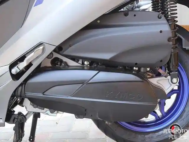 Kymco CT250 2025 vua ra mat voi gia ban quy doi khoang 63 trieu Dong doi thu kho xoi cua XMax 250 - 8