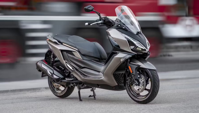 Kymco Downtown GT 350i TCS Chien Ma moi trong lang xe tay ga the thao tam trung - 4