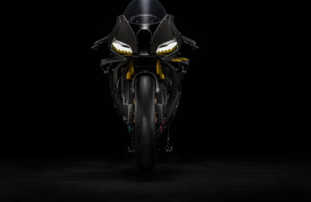 BMW Concept RR bat ngo xuat hien khien AE dung ngoi khong yen - 4