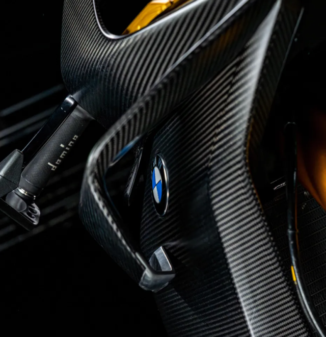 BMW Concept RR bat ngo xuat hien khien AE dung ngoi khong yen - 19