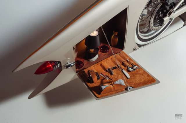 Kham pha chiec Royal Enfield Shotgun 650 dai 39 met cua Kingston Custom - 6