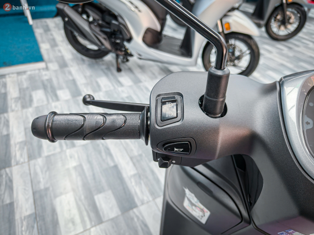 Qua bat ngo Honda Scoopy 2025 phien ban dac biet Kuromi vua ra mat o Thai da co mat tai Viet Nam - 24