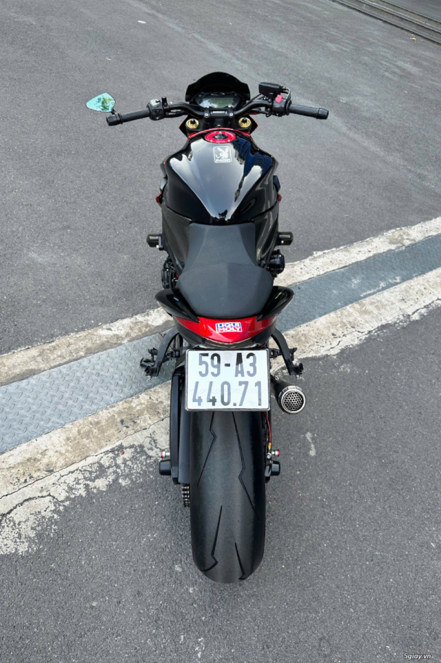 SUZUKI GSXS1000 2018 - 32