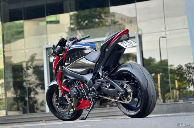 SUZUKI GSXS1000 2018 - 37