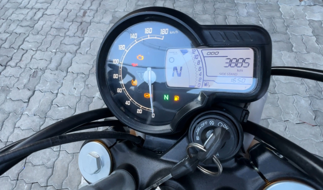 Triumph Scrambler 400X
