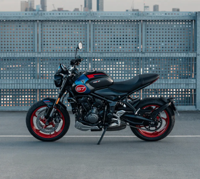 Triumph Trident Triple Tribute 2025 tro lai voi phoi mau moi bung no hon nam truoc - 8