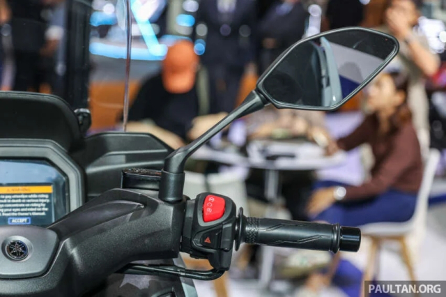 Yamaha XMax 250 2025 ra mat Giu nguyen dong co nang cap du khien fan hai long - 8