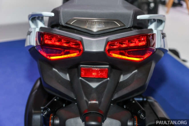 Yamaha XMax 250 2025 ra mat Giu nguyen dong co nang cap du khien fan hai long - 28