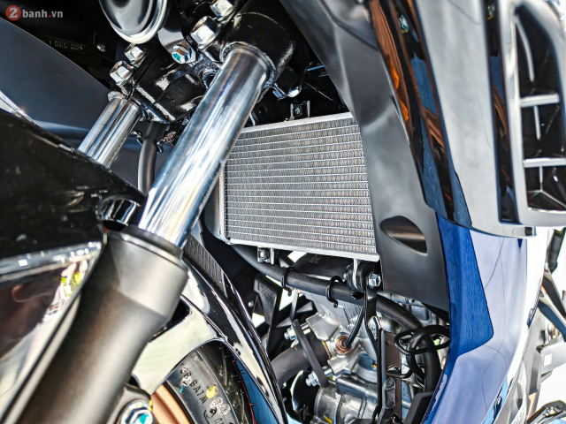 Yamaha Y15ZR SE bat ngo do bo ve Viet Nam voi so luong chi von ven 25 chiec - 17