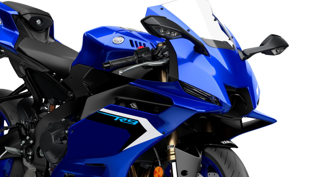 Yamaha YZFR9 2025 Su troi day cua mot Bieu Tuong moi tai thi truong Nhat Ban