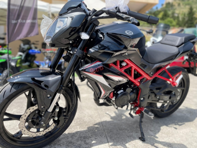 Benelli BN 125 2025 trinh lang voi mot so cai tien thu vi Co gia ban hon 70 trieu Dong - 7