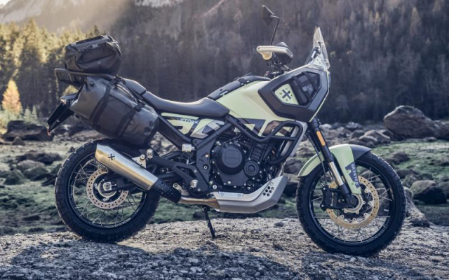 Brixton Crossfire 500 Storr Guong mat moi tuyen chien Honda NX500 - 5
