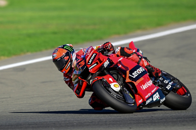 Fabio Di Giannantonio ca khia Bagnaia ngay sau Race Mugello - 4