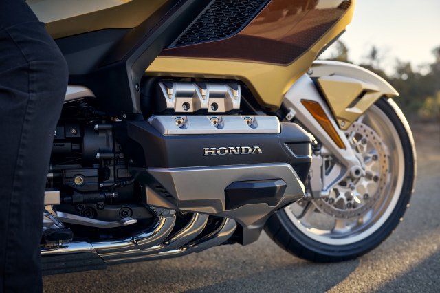 Honda Viet Nam ra mat Gold Wing 2025 phien ban ky niem 50 nam voi gia hon 12 ty dong - 10