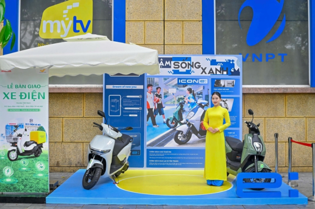 Honda Viet Nam va Buu dien Viet Nam day manh hop tac mo rong du an su dung xe dien giao hang - 9