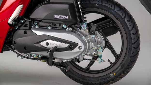 Honda Vision 110 2025 giam hon 20 trieu Dong nhan dip le hoi mua he tai Anh Quoc - 4