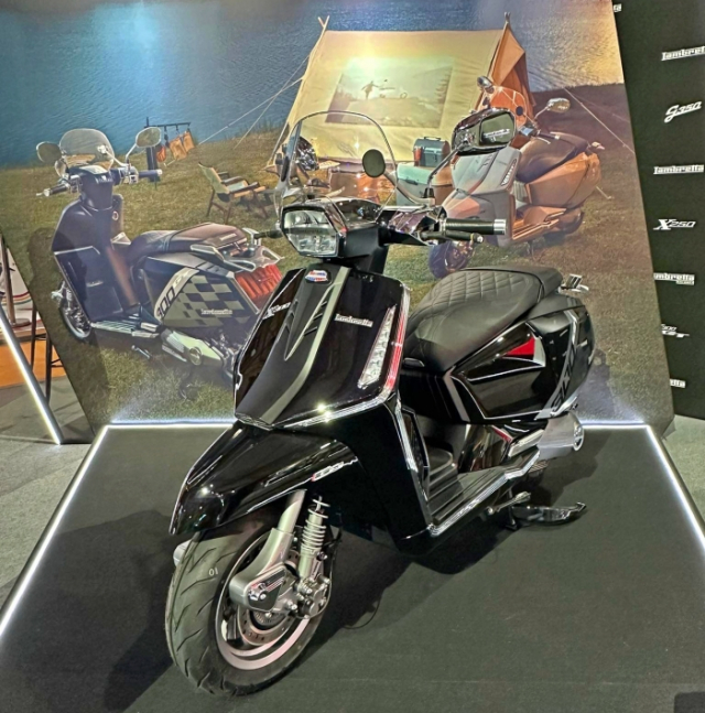 Lambretta X300 GT 2025 trinh lang Ke tam lang nguoi nua can voi Honda SH350i - 5