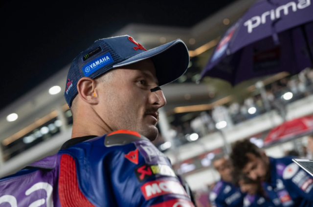 Miller va nga re WSBK voi loi moi tu Honda cai gat dau tu trai tim
