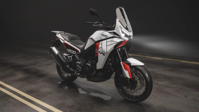 Moto Morini XCape 1200 Tan binh Adventure khien ai cung phai ngoai lai nhin