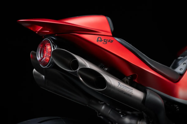 MV Agusta Superveloce 1000 Ago Tinh yeu toc do mang ten Agostini - 7