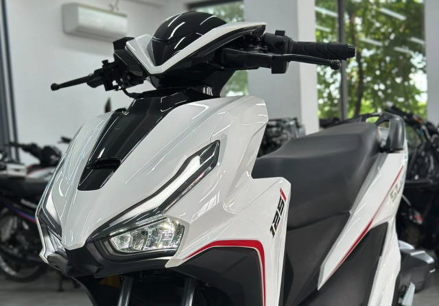 Thuc hu ve mau xe tay ga 125cc lam moi nguoi lam tuong la Vario 125 the he moi