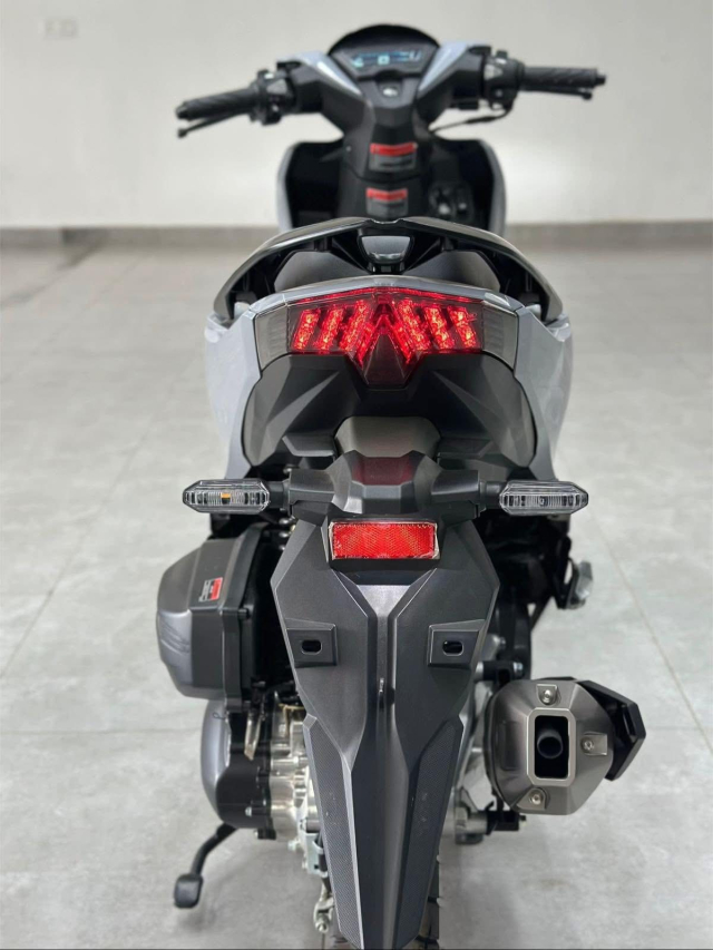 Thuc hu ve mau xe tay ga 125cc lam moi nguoi lam tuong la Vario 125 the he moi - 11