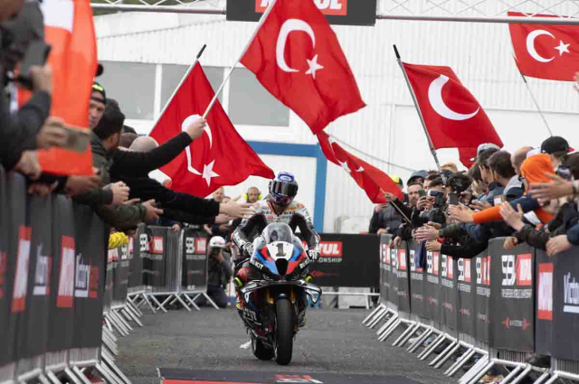 Toprak Razgatlioglu chinh thuc gia nhap MotoGP cung Pramac Yamaha vao nam 2026 - 4