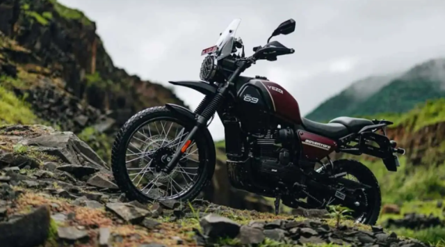 Yezdi sap tung mau Adventure moi lieu co phai quai thu 450cc dang den gan