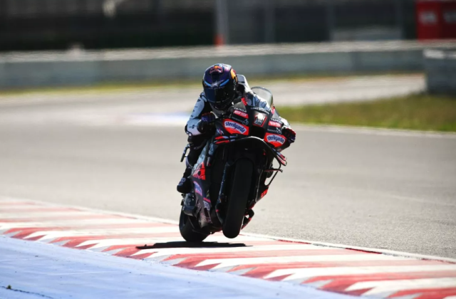 Ai se tro lai duong dua tai MotoGP GP Sec Cap nhat danh sach tay dua va dien bien truoc tran dua