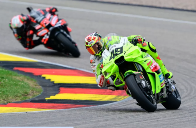 Ai Thang Ai Thua tai Sachsenring 2025 Khi Duc khong phai manh dat cho ke yeu tim - 4