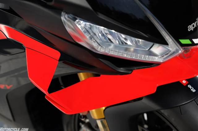 Aprilia RSV4 Factory 1100 2026 dinh cao suc manh va su tinh te tren hai banh xe - 6