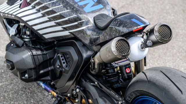 Ban do BMW R1300R Titan Khi dam me toc do duoc tu do sang tao - 4