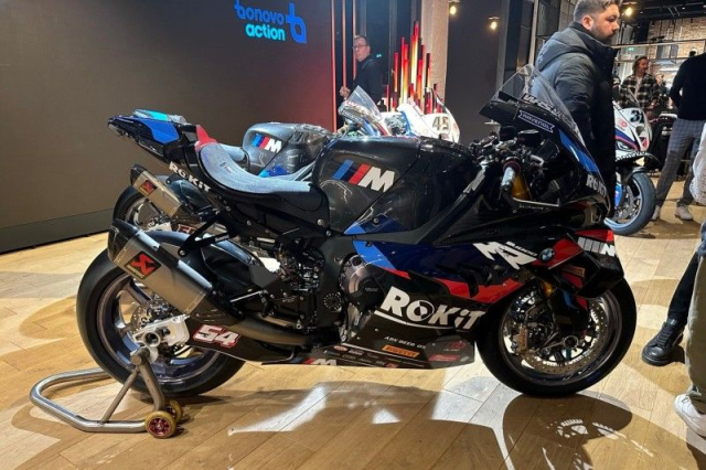 BMW va giac mo MotoGP se co mot Canh Chim Xanh Trang tren duong dua 850cc - 4