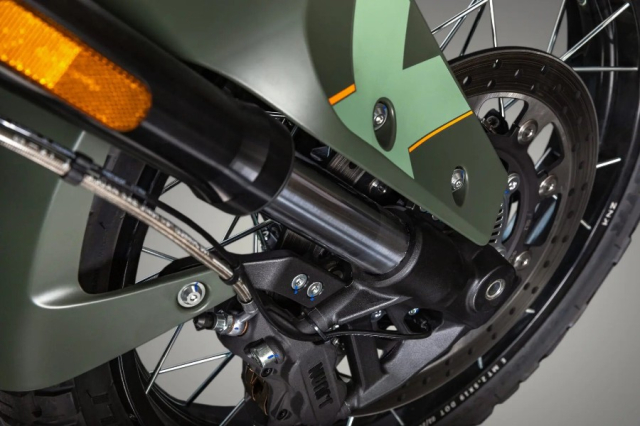 Brixton Crossfire Storr 500 Tan binh phieu luu cho nguoi moi vao choi he ADV - 6
