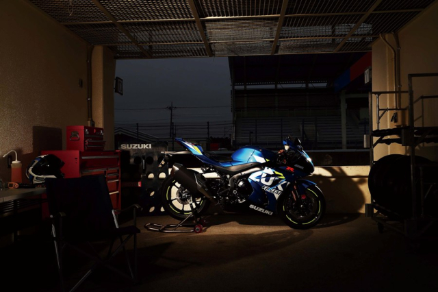 GSXR1000 2026 sap tro lai khi huyen thoai thuc tinh