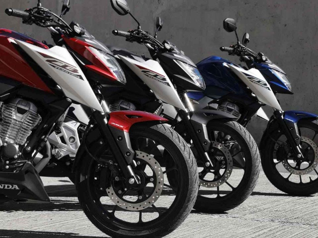 Honda CB300F Twister 2026 vua ra mat voi gia ban sau quy doi tu 101 trieu Dong co gi dac biet