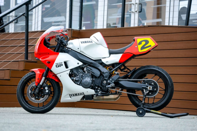 Huyen thoai Rainey cam lai chiec Yamaha XSR900 GP duoc trang bi YAMT - 5