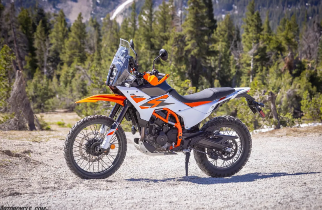 KTM 390 Adventure R 2025 Phan khoi nho nhung suc manh chang nho chut nao - 21