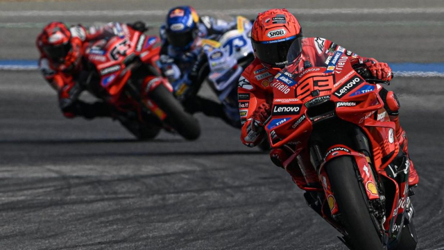 Marc Marquez Khi su thong tri tro thanh chiec guong soi ro trinh do thuc su cua dan tay dua Moto - 4