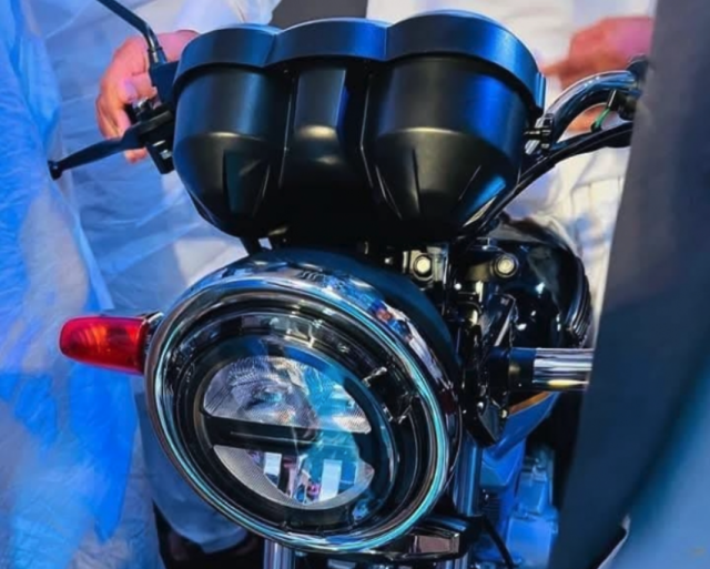 Mau xe con tay Honda CG150 2025 vua duoc ra mat voi gia ban sau quy doi chi 375 trieu dong