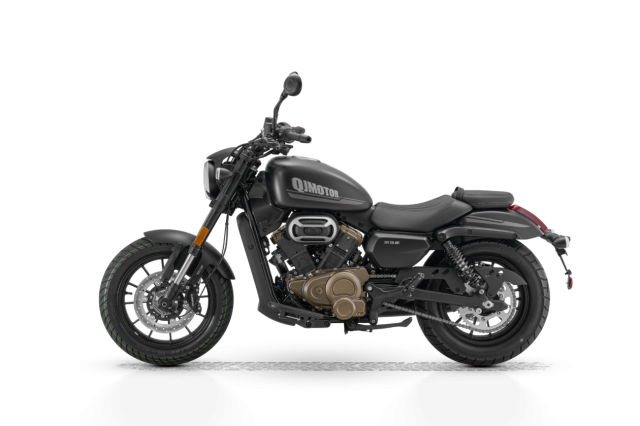 QJMotor SRV250 AMT 2025 chiec Cruiser cho anh em me tien nghi va ca tinh cong nghe - 12