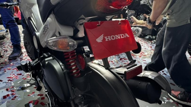 Ra mat Honda Navi 2026 Mau xe ga voi phong cach minibike doc dao co gia ban khoang 23 trieu Dong - 7